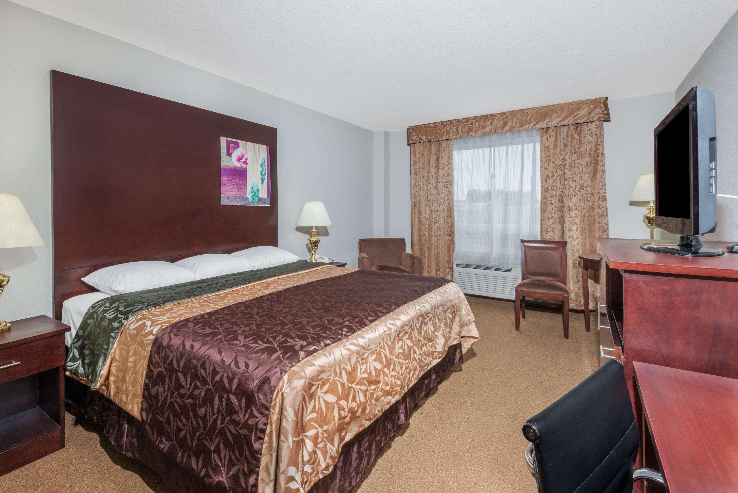 Super 8 By Wyndham Hotel Innisfail