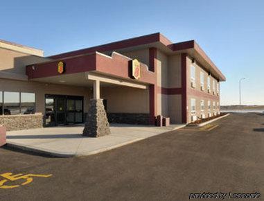 Super 8 By Wyndham Innisfail