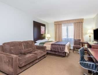 Super 8 By Wyndham Innisfail